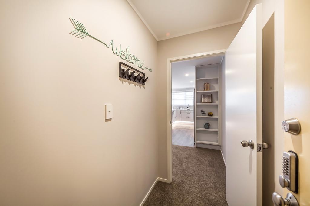 Central Manukau Hideaway Apartment โอ๊คแลนด์ ภายนอก รูปภาพ